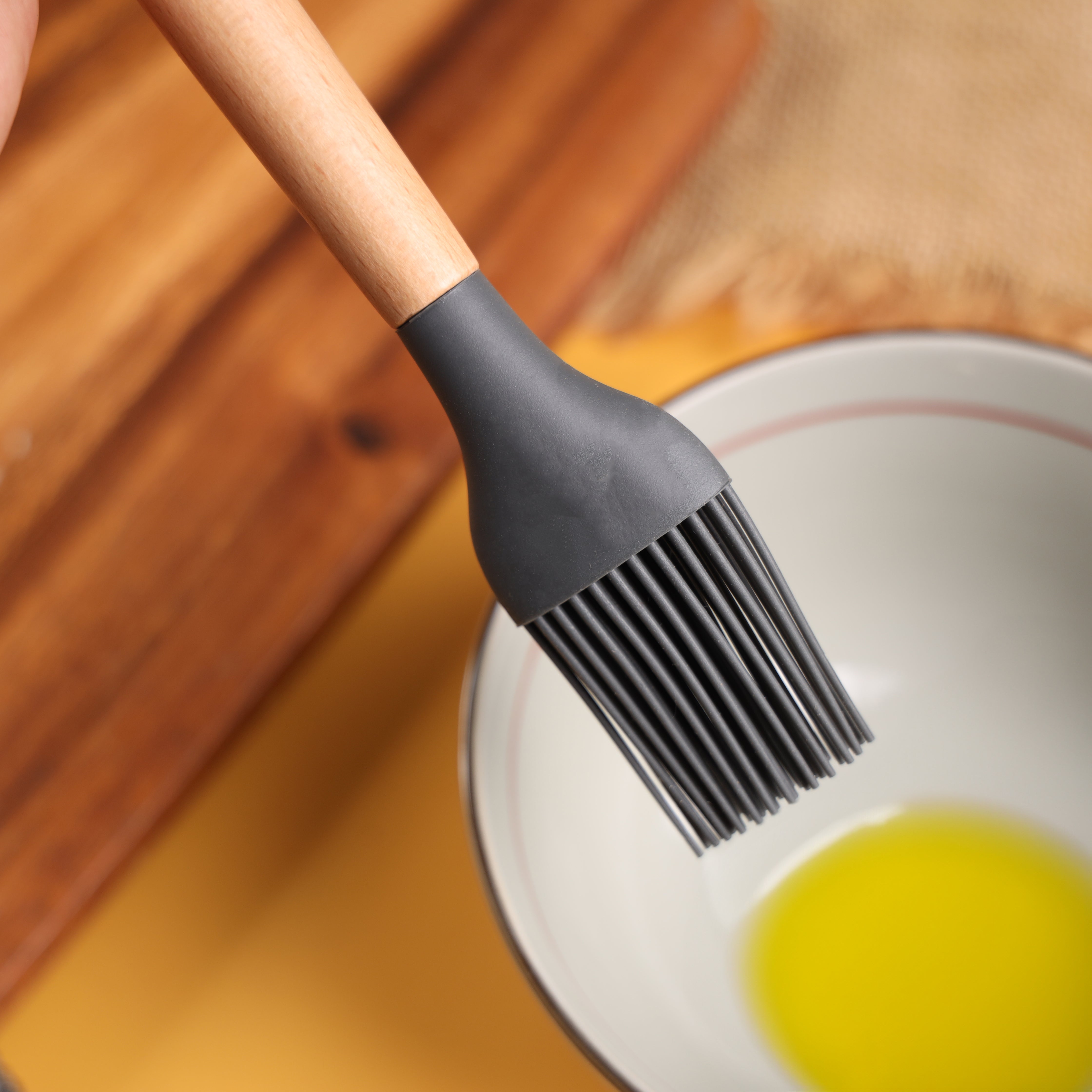 OIL BRASH